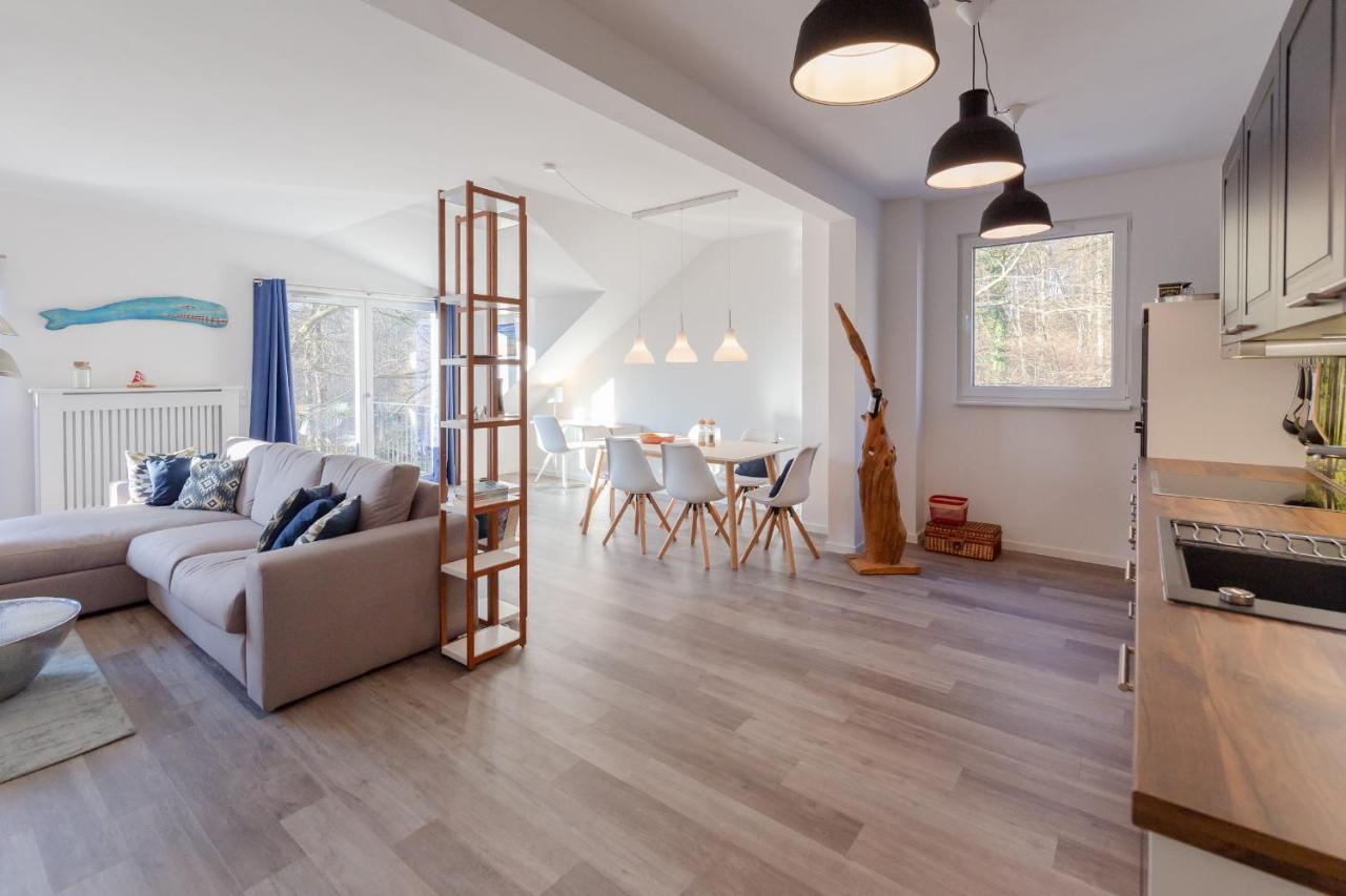 Ferienwohnung Waldloft Sellin  المظهر الخارجي الصورة