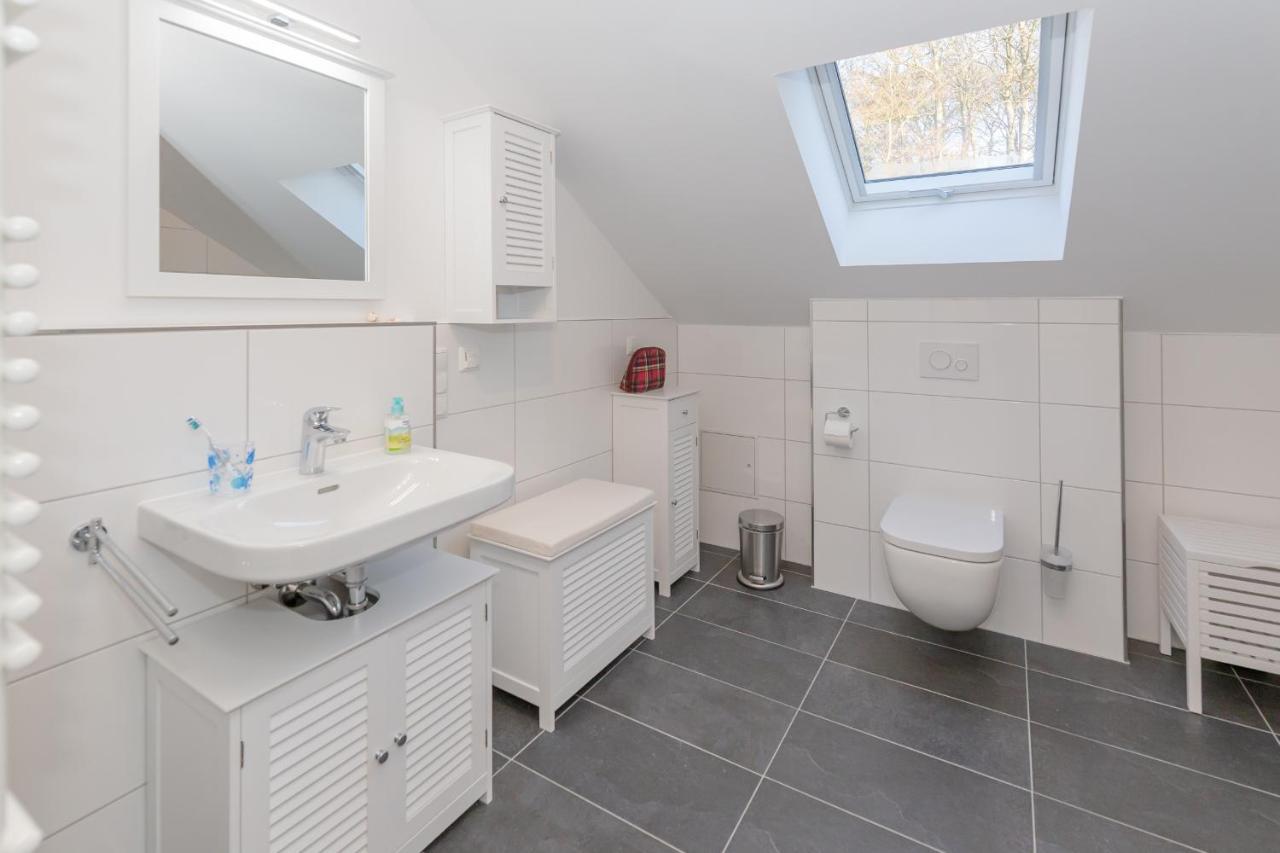 Ferienwohnung Waldloft Sellin  المظهر الخارجي الصورة